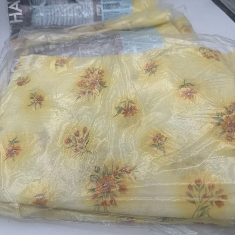 VTG Kmart Happy Window curtains “Abby Rose